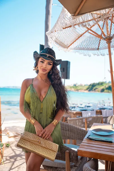 Can Hristova