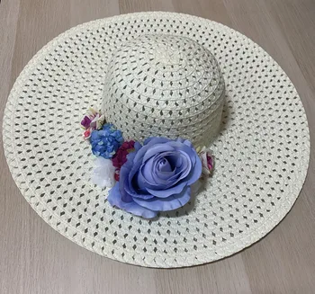“Summer flower” white hat